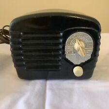 Vintage Arvin Black Metal Tube Radio Model 442   Hums when turned on. picture