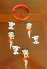 2004 KING FEATURES BETTY BOOP & PUDGY METAL WINDCHIME / 14 1/2