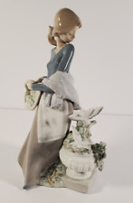 Mint LLADRO Brillo In the Garden w/Dove #5416 Porcelain Figurine in Original Box picture