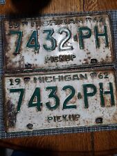 Vintage 1962 Michigan License Plates Matching Set picture