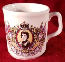 Queen Elizabeth II Regina Silver Jubilee 1952-1977 Commorative Mug-Royal Family picture