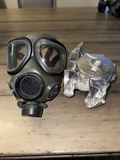 US Military 3M FR- M40 20 Gas Mask Size Medium Respirator with FR-64 Niosh picture