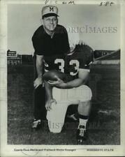 1964 Press Photo Mississippi State Football Coach Paul Davis with Player picture