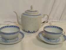 Porcelian Chinese Rice Pattern Blue And White Tea Pot With Two Cups And Saucers  picture