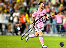 LIONEL MESSI Leo Signed (MLS Soccer: Inter Miami CF) 7x5 inch Autograph w/COA picture