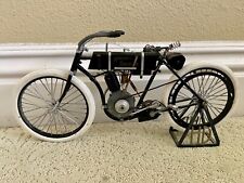 AUTHENTIC REPLICA OF 1903-1904 HARLEY-DAVIDSON 1/6 SCALED MODEL ( READ ) picture