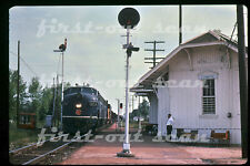 R DUPLICATE SLIDE - Missouri Pacific MP 854 F-7 Action on Frt Conroe TX Depot 72 picture
