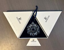 SWAROVSKI 1999 ORNAMENT IN BOX WITH CERTIFICATE - Tiny Chip picture