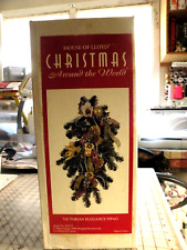 VTG 1996 House of Lloyd CHRISTMAS Around The World Victorian Elegance Swag BOXED picture