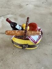 ROCHARD limoges trinket box Picnic Basket Bread Wine Cheese Peint Main picture