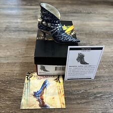 Just the Right Shoe Memphis signed by Raine picture