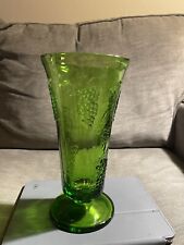 Vintage GREEN Glass VASE Indiana 9¾”  Harvest GRAPES Wedding COLONY Flowers picture