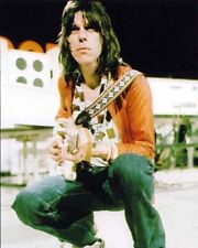 Jeff Beck classic 1970's pose with his guitar 5x7 inch photo picture