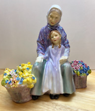 Granny's Heritage - Royal Doulton Figurine HN2031  - Retired Figure picture