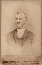 Antique Cabinet Photo ID'd Gentleman by Higgins Fresno, CA   1880s picture