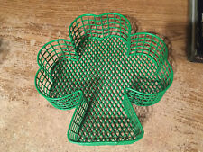 ST. PATRICK'S DAY SHAMROCK SHAPED GREEN BASKET TRAY / WRONGWAY052 picture