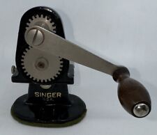 Antique Black SINGER Pinking Hand Crank Machine Fabric Cutter USA 1930’s picture