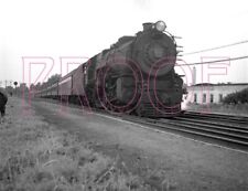 Pennsylvania Railroad (PRR) Engine 5238 at West Haddonfield in 1946 - 8x10 Photo picture