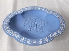 Avon #16 Wedgwood Blue Avonshire Jasperware Footed Pedestal Soap Dish 1972 picture