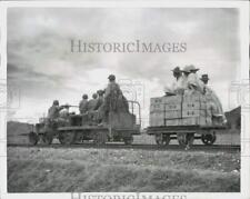1950 Press Photo Handmade railroad carries men, supplies to the S. Korean front picture