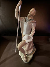 lladro Don Quixote. Excellent Condition. Barely Noticeable Crack At Wrist. picture