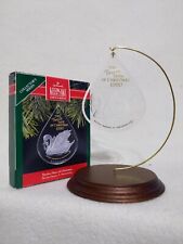 MIB 1990 Hallmark Keepsake Ornament #7  TWELVE DAYS OF CHRISTMAS  Swimming Swans picture