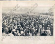 1948 Baltimore MD Crowds at Opening Day at Pimlico Spring Meeting Press Photo picture