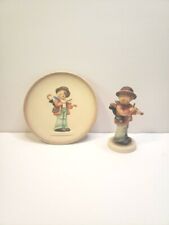 Vintage Hummel Figurine LITTLE FIDDLER #4 Along With Plate picture