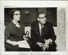 1957 Press Photo Abba Eban and Golda Meir of Israel confer at the United Nations picture