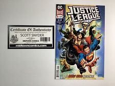 JUSTICE LEAGUE #1A VF- 7.5🖌️🏆SIGNED: SCOTT SNYDER W/MIDTOWN COMICS C.O.A.🏆🖌️ picture