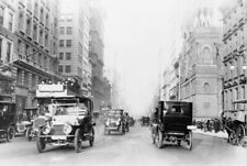 Black and White Photo 1913 Fifth Avenue New York City  8 x 10 Reprint  A-5 picture