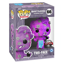 Funko POP -  Batman Forever 66 - Artist Series: DC - Two-Face with hard case picture