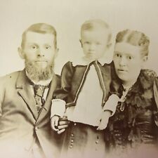 Hutchinson, KS Cabinet Card Antique Photo WEIRD EYES Creepy Family Rich Wealthy picture
