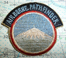 AIRBORNE PATHFINDER - Patch - US ARMY - Far East Command - Vietnam War - W.859 picture