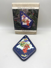 1993 Hallmark Ornament Angelic Messengers Holiday Enchantment Collection picture