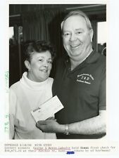 Vintage Lottery Winners George & Betty Labodie Glossy Press Photo TSPP-7 picture
