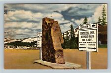 Berthoud Pass CO-Colorado, Markers At Summit c1946 Vintage Souvenir Postcard picture