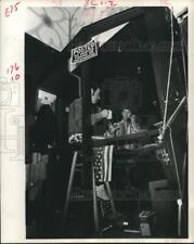 1970 Press Photo Actors Greg Burk and Terry Kester at Windmill Dinner Theatre picture