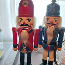 Nutcrackers 15 in.  Stand Set of 2 picture
