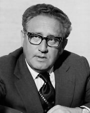 Political Diplomat HENRY KISSINGER Glossy 8x10 Photo Poster Print picture