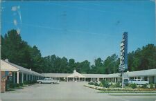 Colonial Motel Williamsburg Virginia Posted Chrome Vintage Post Card picture
