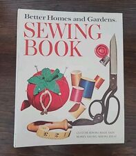 Vintage 70's 1970 Better Homes And Gardens Sewing Book- 5 Ring Binder- 2nd Ed. picture