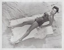 Esther Williams (1950s) Hollywood beauty - Cheesecake Leggy Swimsuit Photo K 93 picture