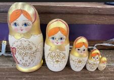 Beautiful Traditional Russian Nesting Dolls 5 Piece Set Gold Gilt Hand Painted picture