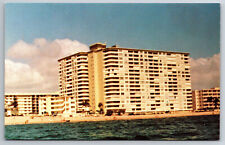 Vintage Postcard FL Pompano Bach Century Plaza Shoreline Chrome ~10041 picture