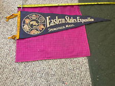 Vintage 1952 EASTERN STATES EXPOSITION BIG E WEST SPRINGFIELD MASS. MA PENNANT picture
