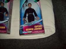 1997 Playmates Star Trek Captain Kathryn Janeway Figure New Sealed (NH) 61023 picture