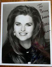 Maria Shriver Autograph  8 x 10  B & W Photograph Guaranteed Authentic picture