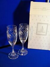 Vtg NEW Pair Of Avon Lilly Flowers Joyous Occasion Crystal Champagne Flutes NOS picture