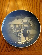 VINTAGE BING & GRONDAHL 1973 JULE AFTER BLUE PLATE Country Christmas Perfect Euc picture